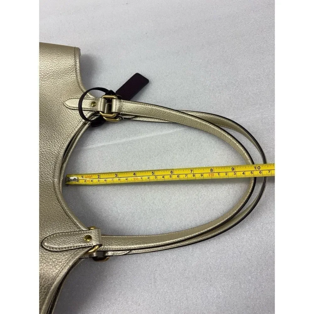 Rare Coach 1941 Everyday Metallic
Leather Tote Bag - Picture 11 of 12